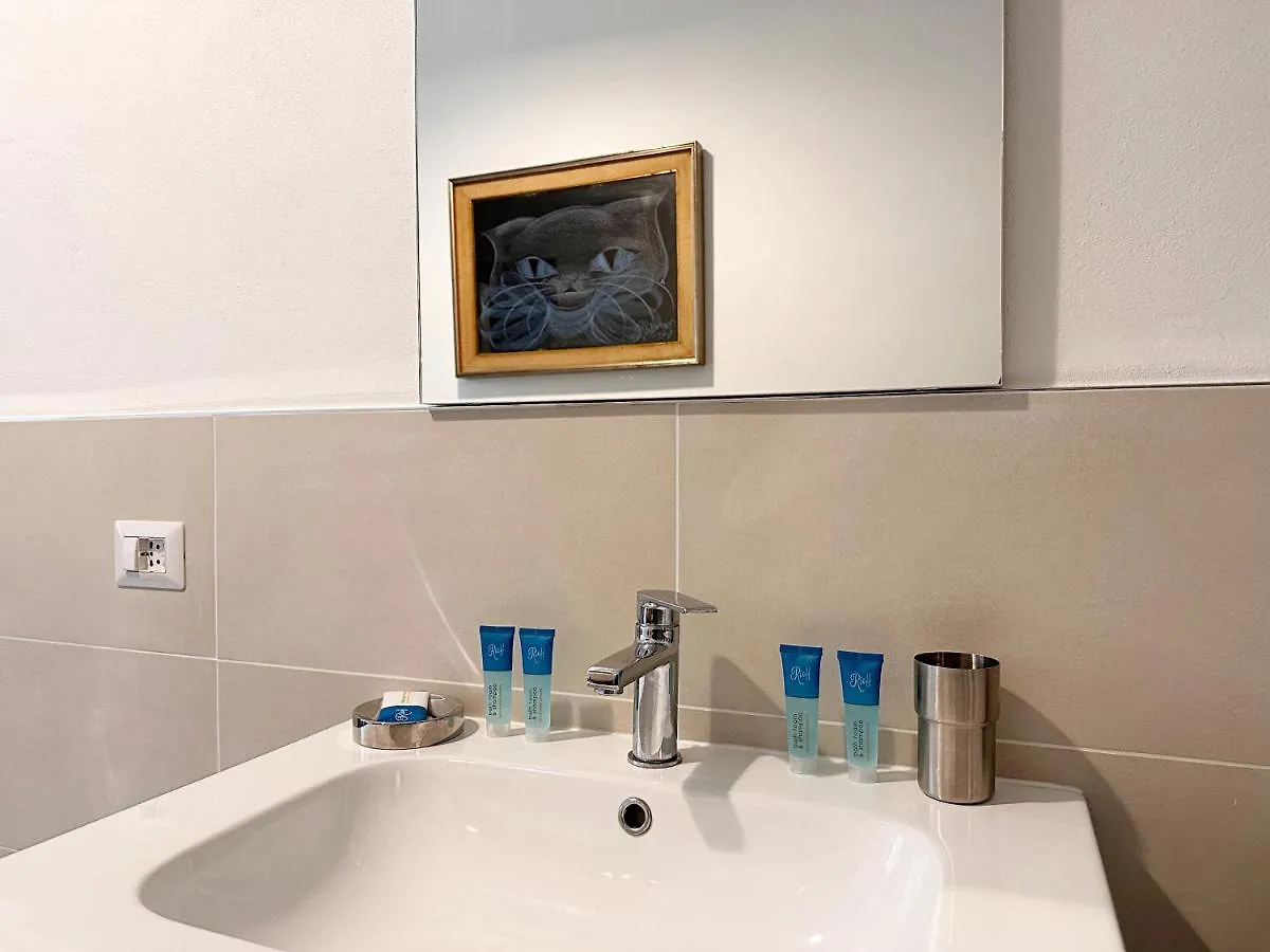 Orea Spiti - Drawings In Teodosio Milan Apartment