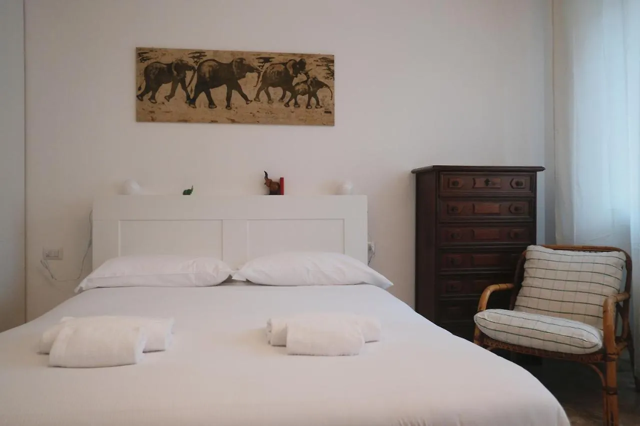 Orea Spiti - Drawings In Teodosio Milan 0*,  Italy